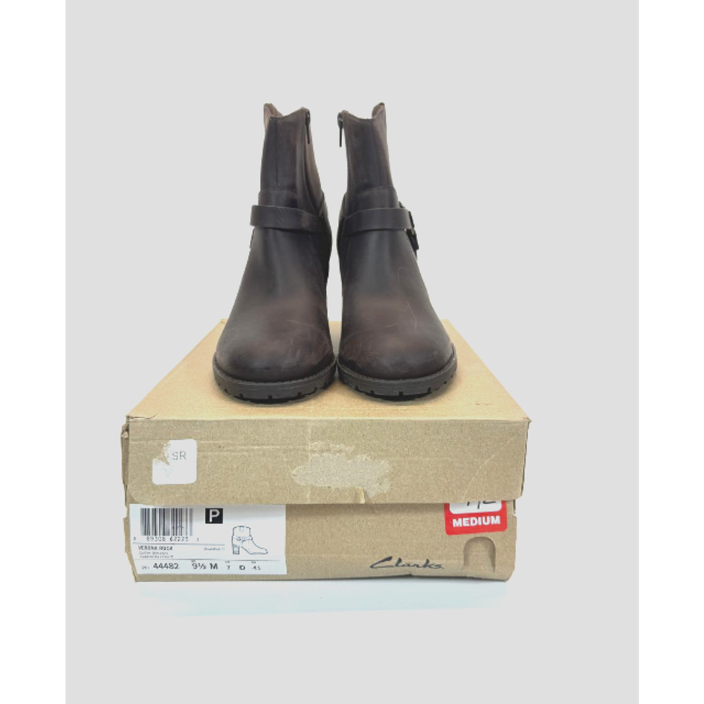 Clarks Verona Rock Ankle Leather Boots Brown Heeled Western Buckle Size 9.5 - Picture 4 of 7